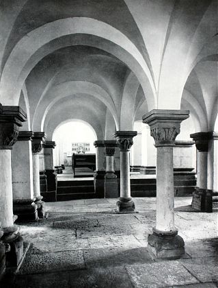 Der Wiederaufbau der Kirchen in der DDR